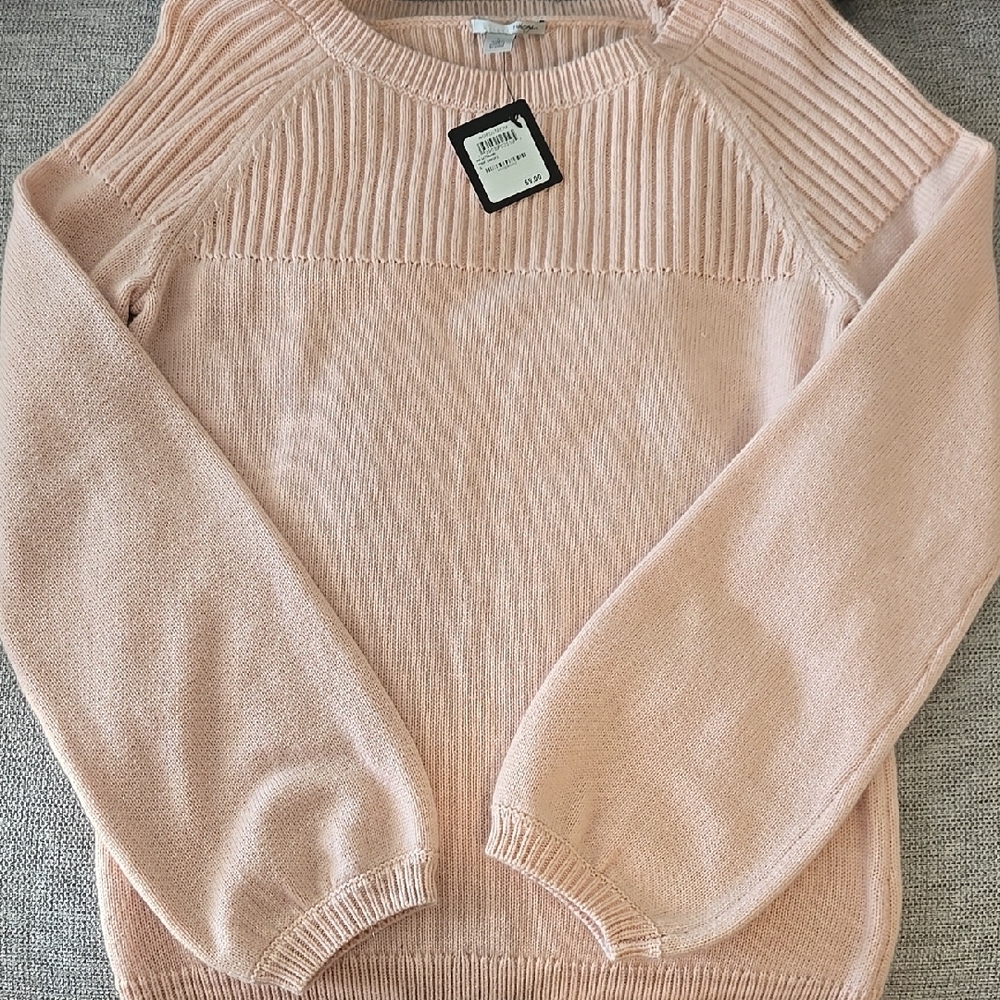Women's Pink Sweater
